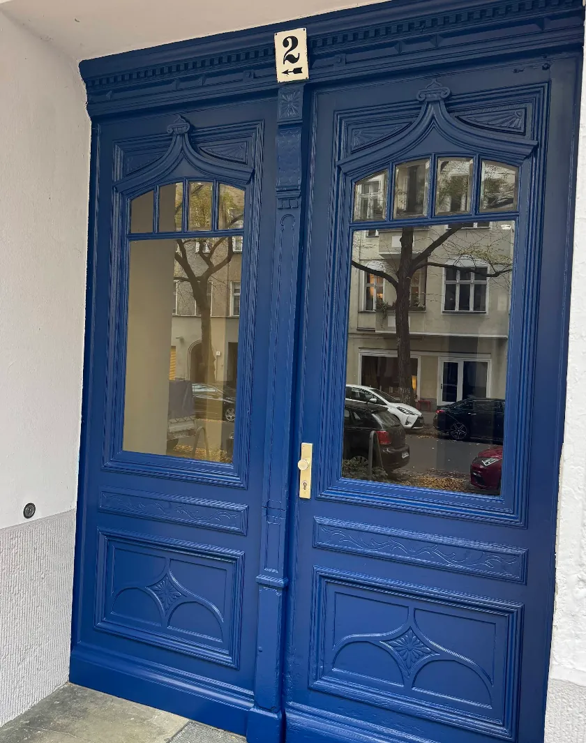 Innentür nach professionellem Anstrich